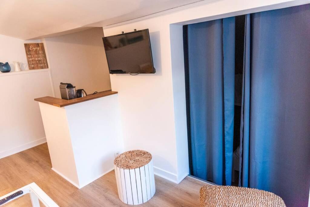 Appartement 2 Personnes, Place St Sauveur A 2Min Caen Dış mekan fotoğraf