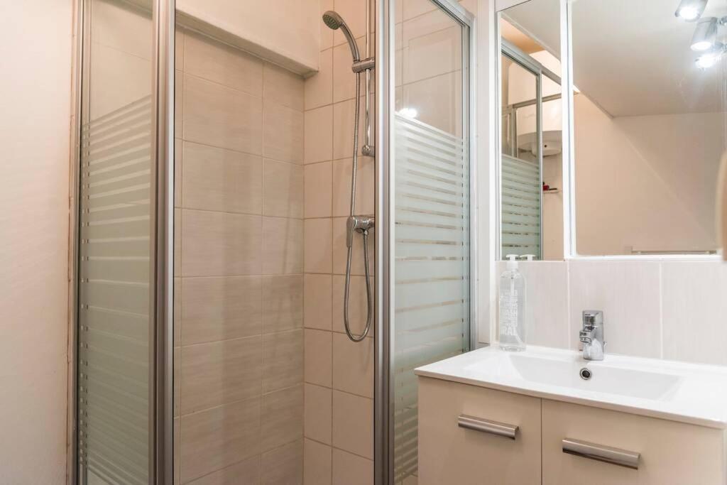 Appartement 2 Personnes, Place St Sauveur A 2Min Caen Dış mekan fotoğraf