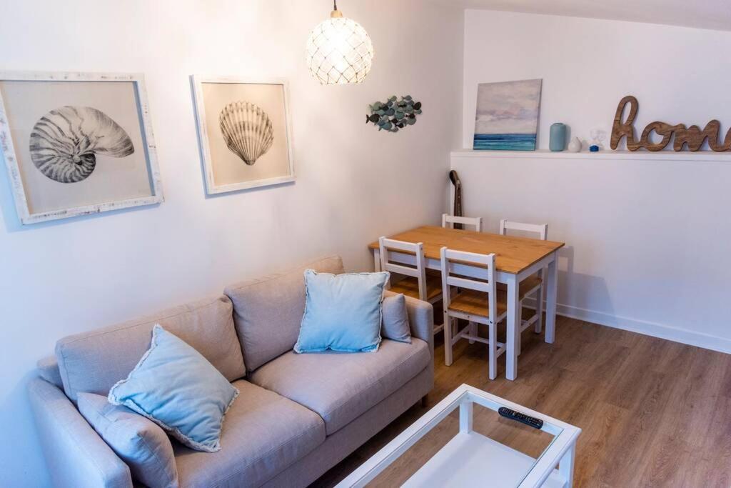 Appartement 2 Personnes, Place St Sauveur A 2Min Caen Dış mekan fotoğraf